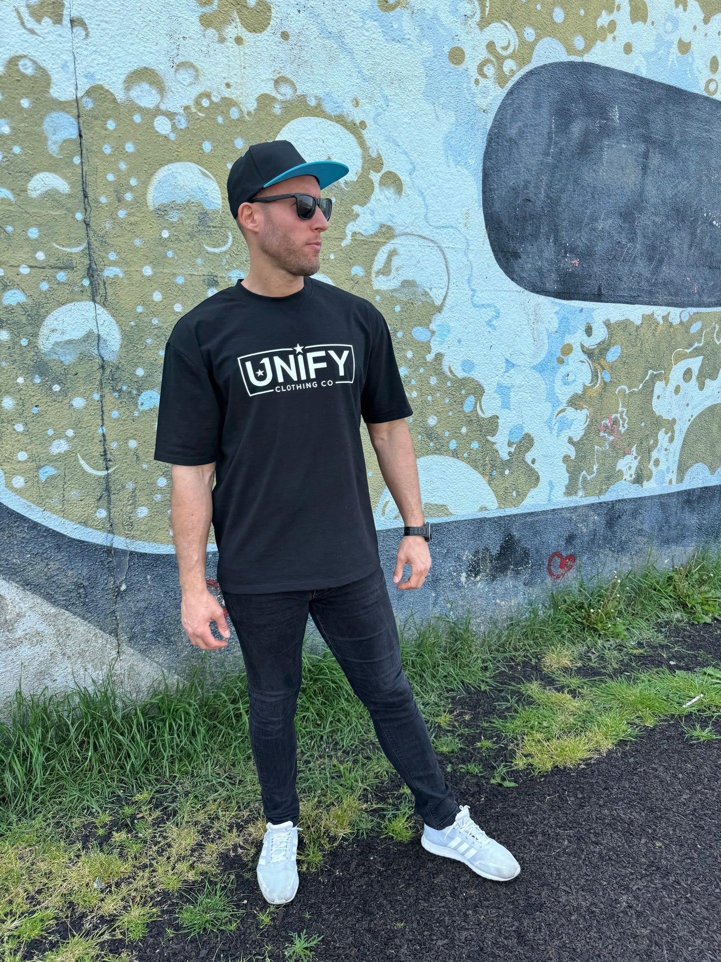 UNIFY Heavy Oversized OG T-Shirt - Black